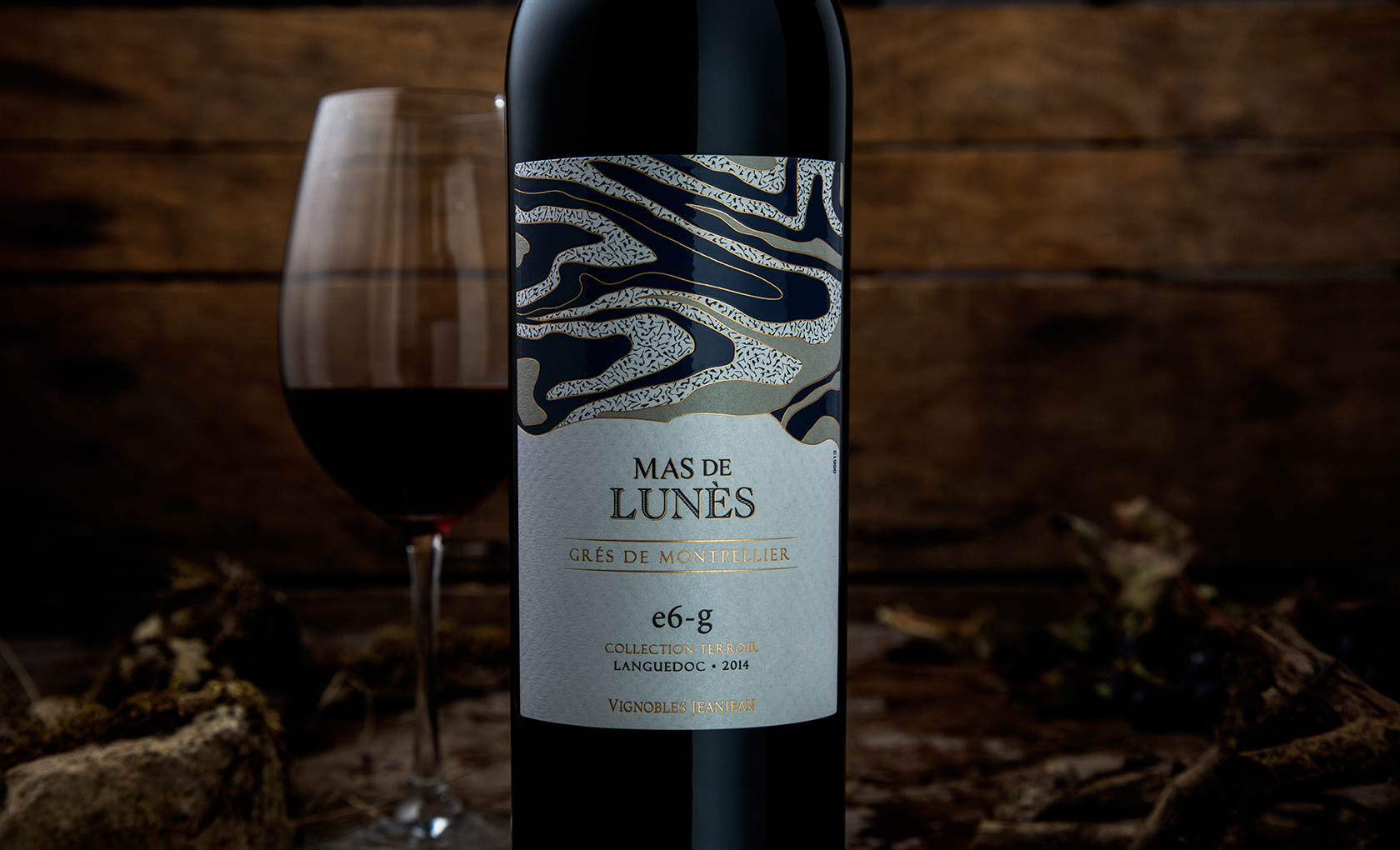 Wine label design