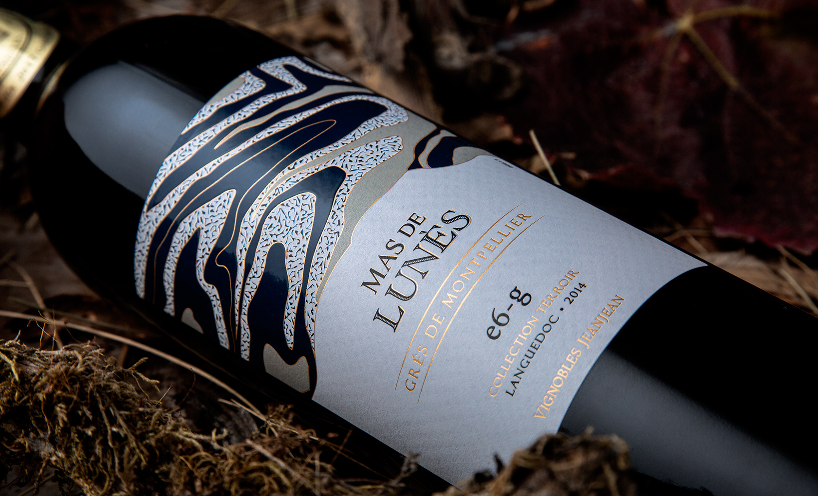 Wine label design
